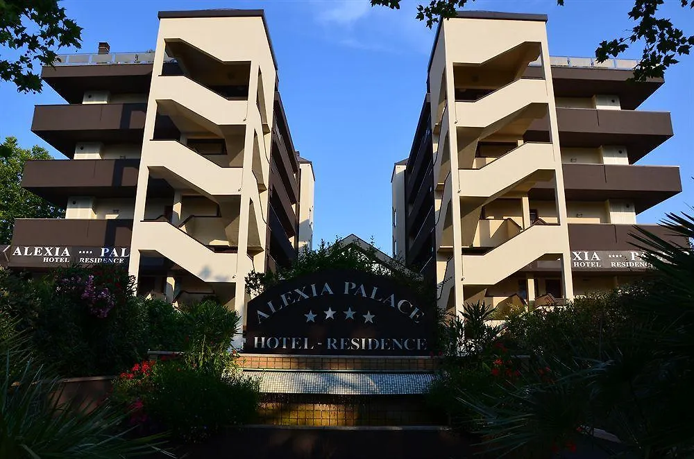 Fabilia Family Hotel 切塞纳蒂科